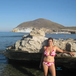 Pic #2 Tetas Grandes Playa - Beach, Big Tits, Brunette, Outdoors, Amateur