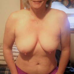 Pic #2 Tits  - Big Tits, Mature, Bush Or Hairy, Amateur