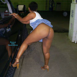 Pic #3 Late Night Car Wash - Nude Girls, Ebony, High Heels Amateurs, Outdoors, Public Place