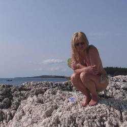 Pic #1 Sunny Show - Nude Girls, Big Tits, Blonde, Outdoors, Shaved, Amateur