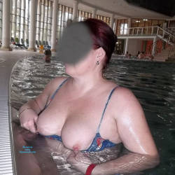 Pic #4 Public Swimming Pool - Pantieless Girls, Public Exhibitionist, Flashing, Public Place, Shaved, Amateur