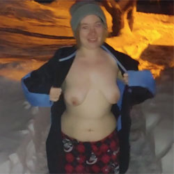 Topless In The Winter - Topless Girls, Big Tits, Outdoors, Amateur