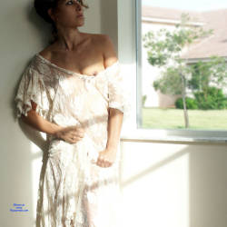 Pic #2 My Wife Shoots Nudes With A Different Photographer - Nude Wives, See Through, Amateur