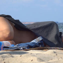 Pic #1 Sleeping Beauty - Beach, Beach Voyeur