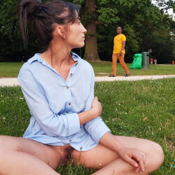 Pic #3 Public Parc In Brussels - Pantieless Girls, Brunette, Public Exhibitionist, Flashing, Outdoors, Bush Or Hairy, Amateur