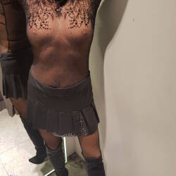 Pic #5 At Milano Mall - Big Tits, Public Exhibitionist, Flashing, Public Place, See Through, Amateur