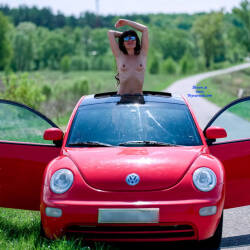 Pic #3 On The Road With The Red Beetle - Nude Girls, Brunette, Public Exhibitionist, Outdoors, Amateur