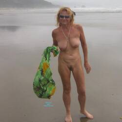 Pic #3 Sweetness More Cannon Beach - Nude Amateurs, Big Tits, Mature, Outdoors, Bush Or Hairy, Amateur