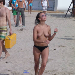 Pic #5 Beach Beauty - Topless Girls, Beach, Blonde, Brunette, Outdoors, Beach Voyeur