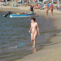 Pic #7 On The Beach - Nude Girls, Beach, Big Tits, Brunette, Outdoors, Beach Voyeur