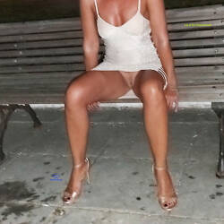 Pic #5 Park Bench Real Fun - Public Exhibitionist, Flashing, Outdoors, Bush Or Hairy, Amateur, Medium Tits