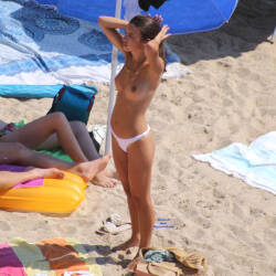 Pic #1 A Wonder In White - Topless Girls, Beach, Big Tits, Brunette, Outdoors, Beach Voyeur