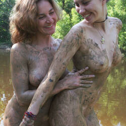 Pic #9 Playing In The Pond - Nude Girls, Big Tits, Brunette, Outdoors, Amateur