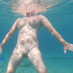 Pic #4 What I saw under water - Amateur, Big Tits, Firm Ass, Hard Nipples, Nude Amateurs, Nude Girls, Pussy, Shaved, Wet, Wet Pussy Pic, Wet Tits