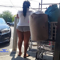 Pic #4 My day at Laundromat  - Big Ass, Big Tits, Outdoors