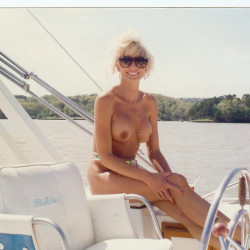 Pic #5 old  sexy pics - Amateur, Beach, Beach Pussy, Bent Over, Big Tits, Blonde, Close-ups, Cunt Pics, Firm Ass, Hard Nipples, Legs Spread Wide Open, Mature, Mature Ass, Mature Pussy, Nude Amateurs, Nude Wives, Outdoors, Perky Boobs, Pussy, Pussy Hair, Trimmed Pussy