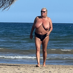 BBW woman on Spanish beach