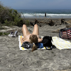 Pic #5 blacks beach - Big Tits, Nature, Nude Amateurs, Nude Wives, Outdoors