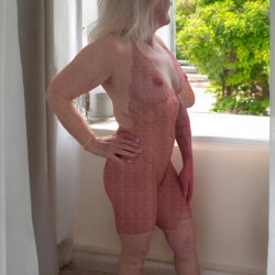 Pic #4 Very mature milf