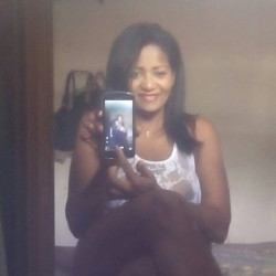 Pic #2 La negra tetona II