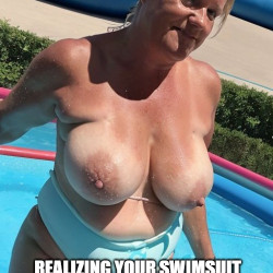 Pic #5 Teacher Exposed at the Waterpark