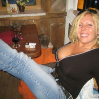 Pic #1 Alice At The Apres Ski Bar